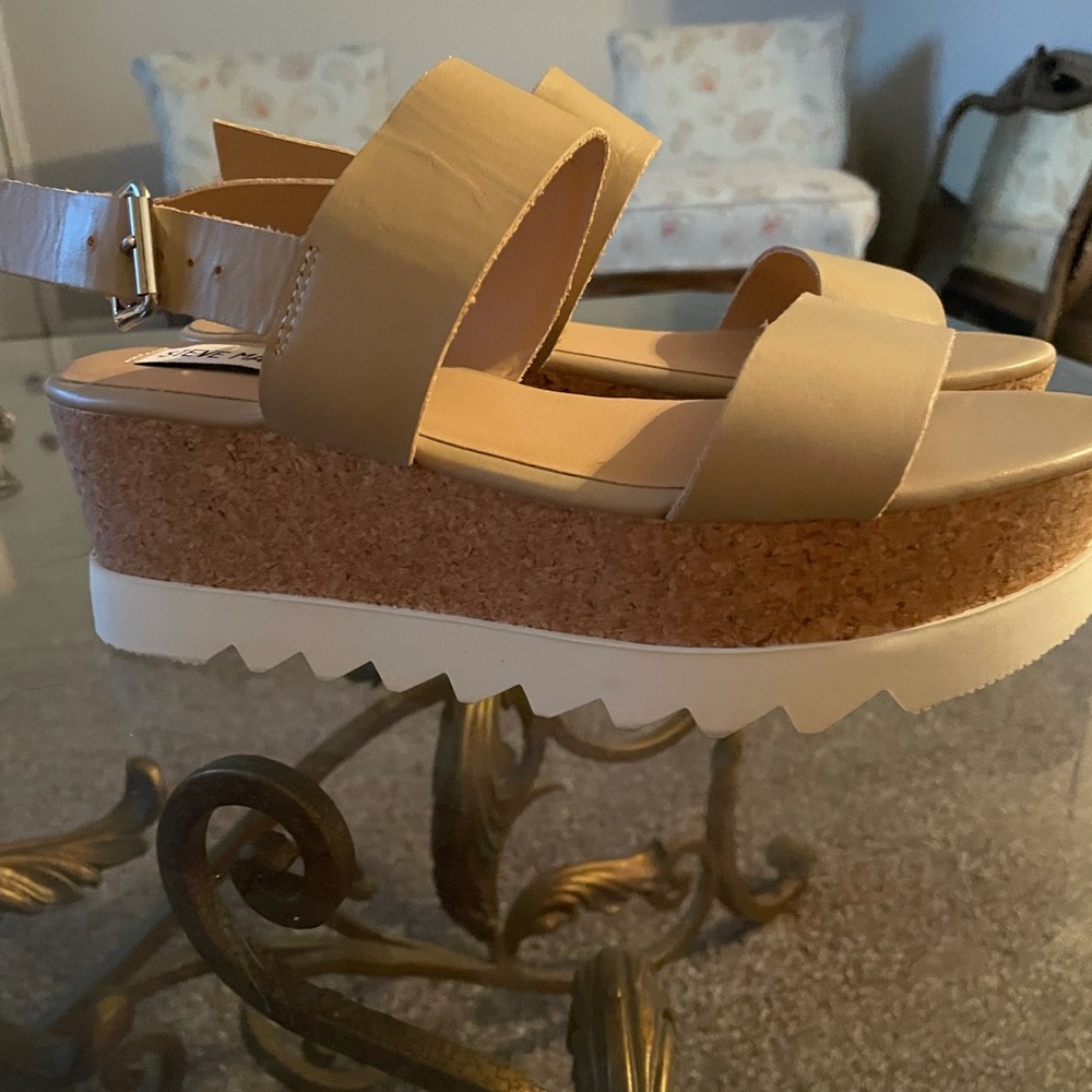 Steve Madden Platform Sandals